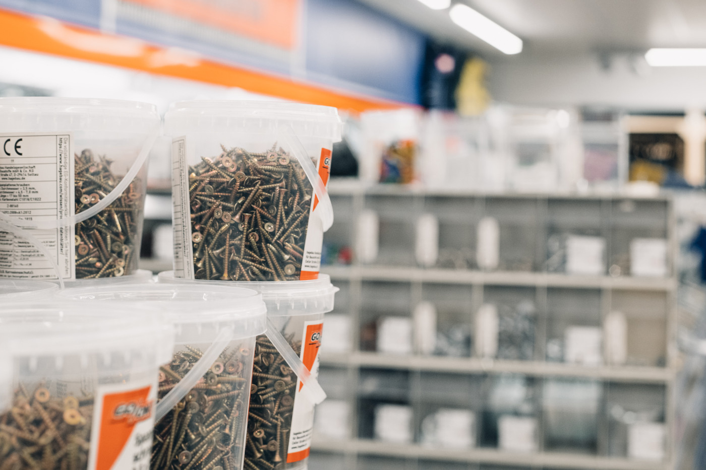 Schrauben im Baumarkt Friesoythe